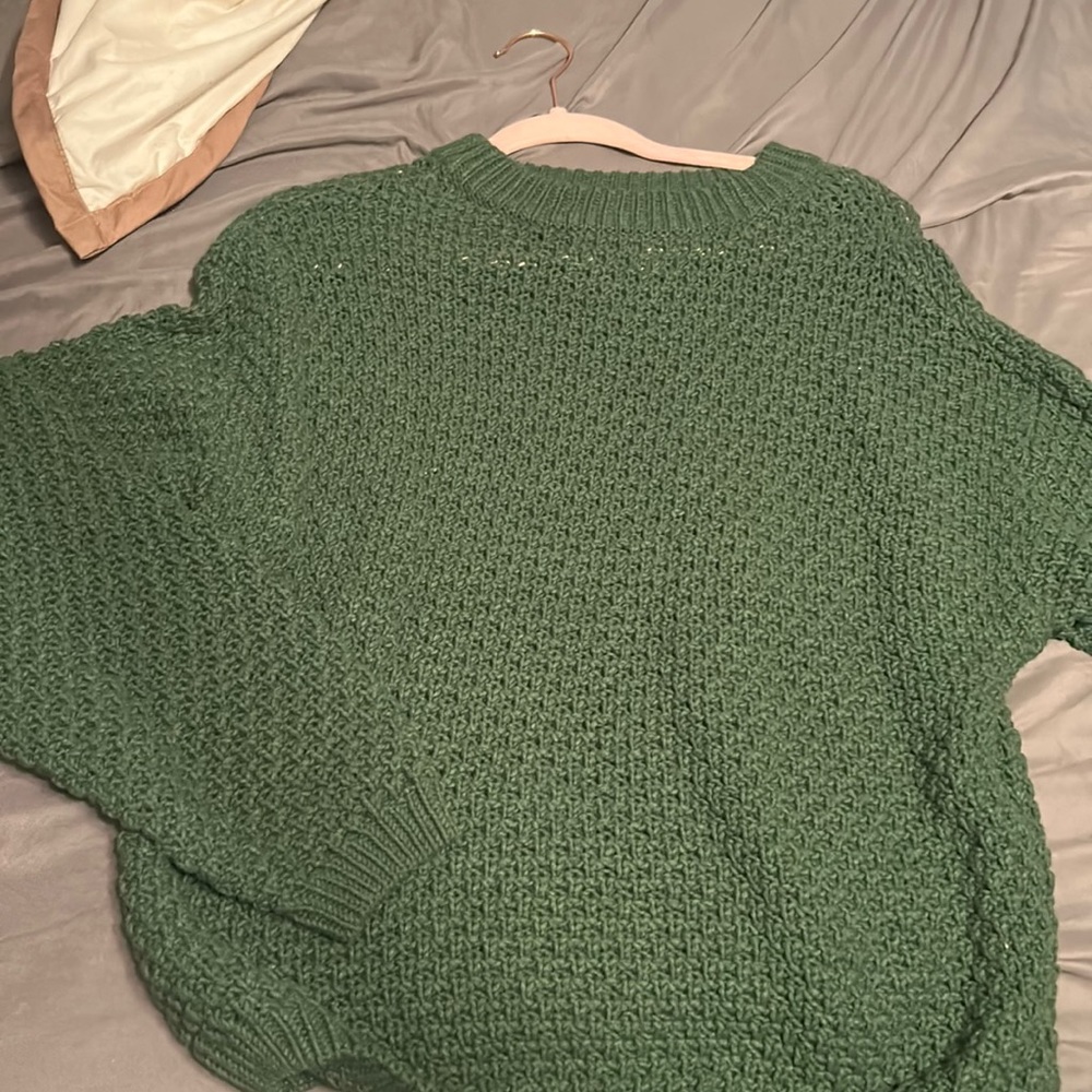 Target green thread shirt